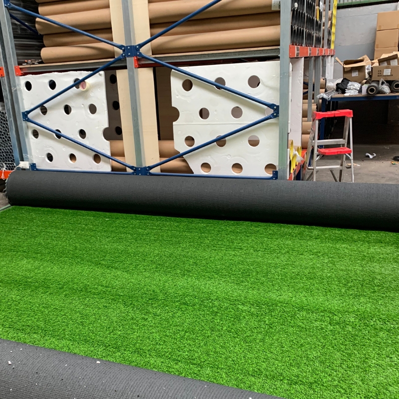 Rollo de grama artificial Plus -  100mts2