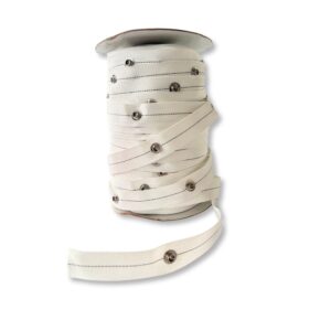 Tape con remache para cortinas